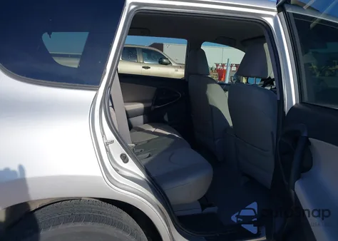 2012 Toyota Rav4 z USA, uszkodzony, nr VIN 2T3ZF4DV6CW156885